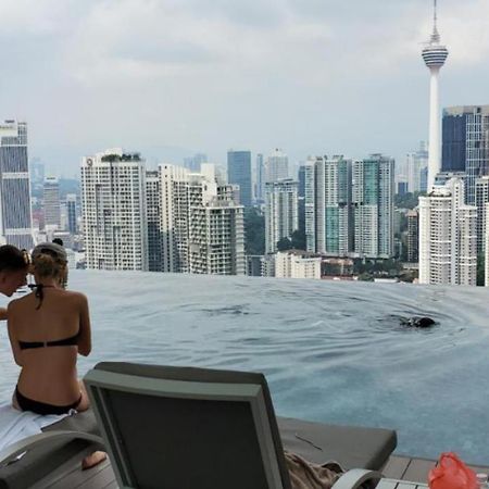 Lotus Infinity Pool At Lucentia Appartement Kuala Lumpur Buitenkant foto