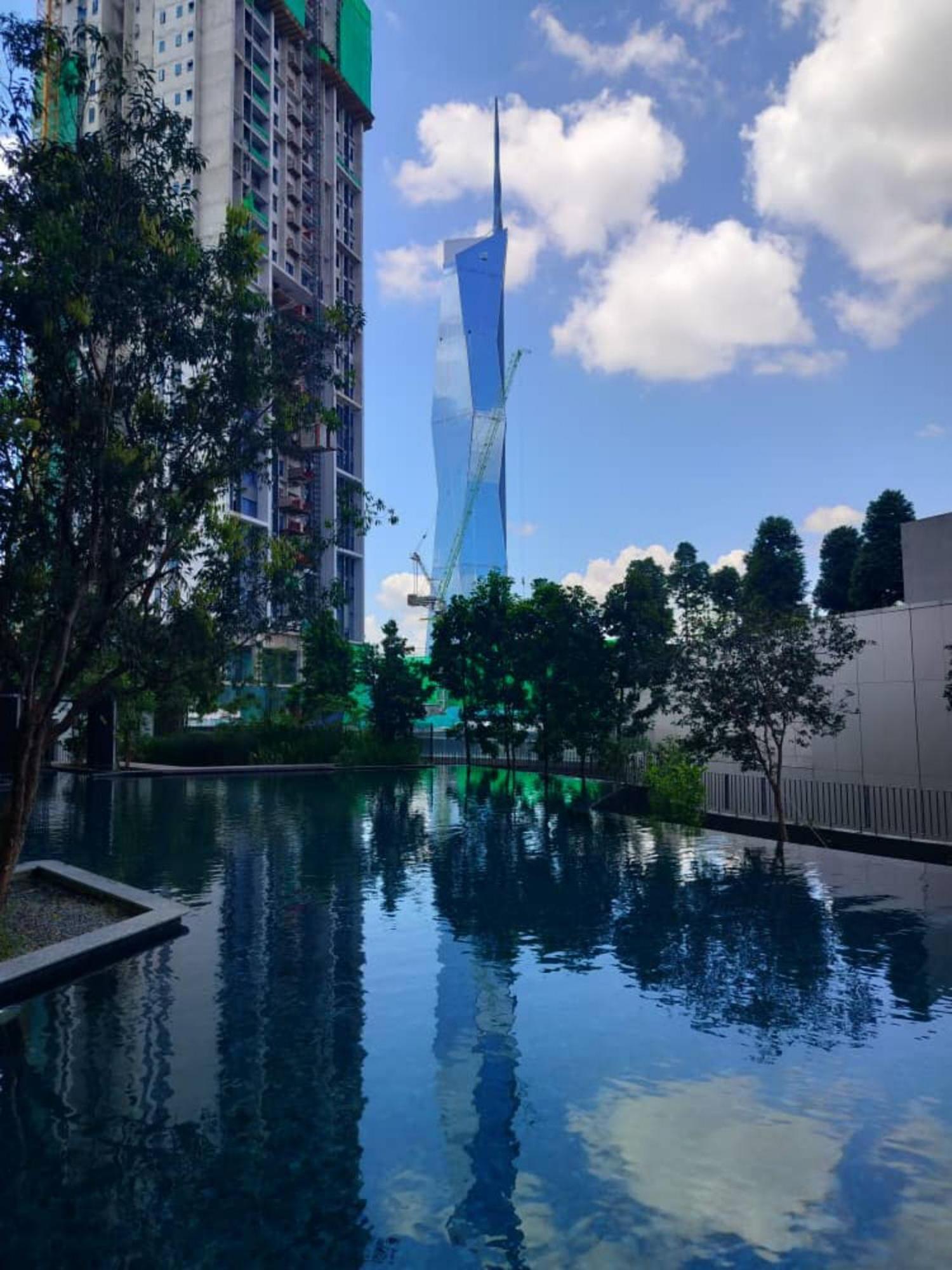 Lotus Infinity Pool At Lucentia Appartement Kuala Lumpur Buitenkant foto